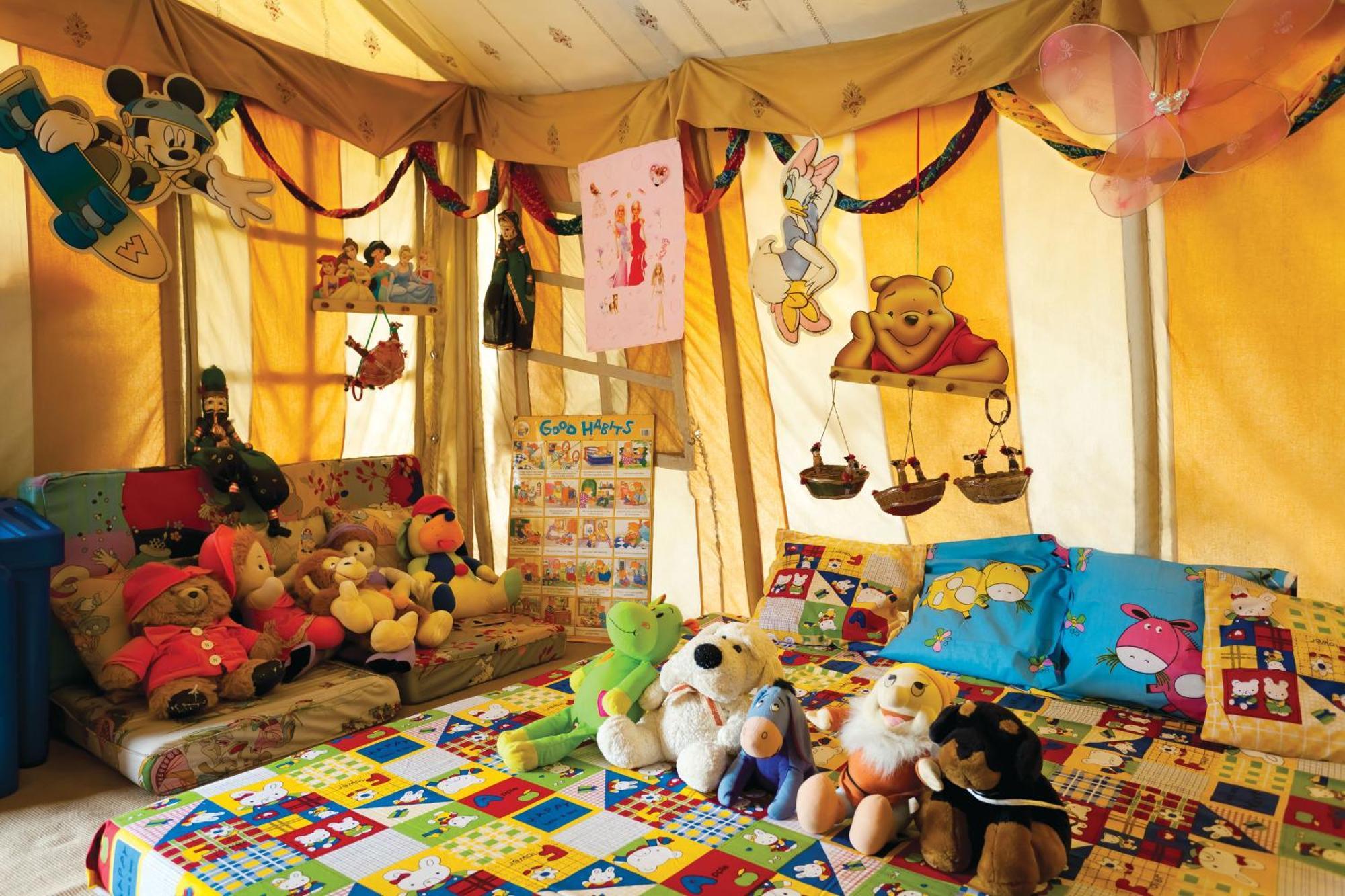 Hotel Trident Dźajpur Zewnętrze zdjęcie A nursery at the International School of Asia, Bangkok